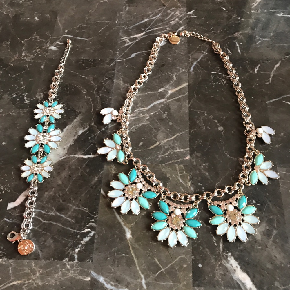 WHBM necklace and bracelet